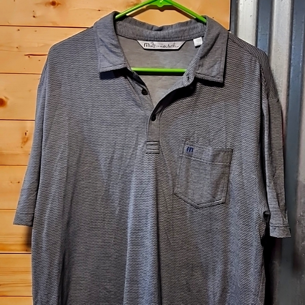 Travis Mathew Polo dress shirt size Large